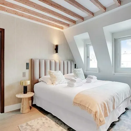 Stylish - 2p - Vendome Square